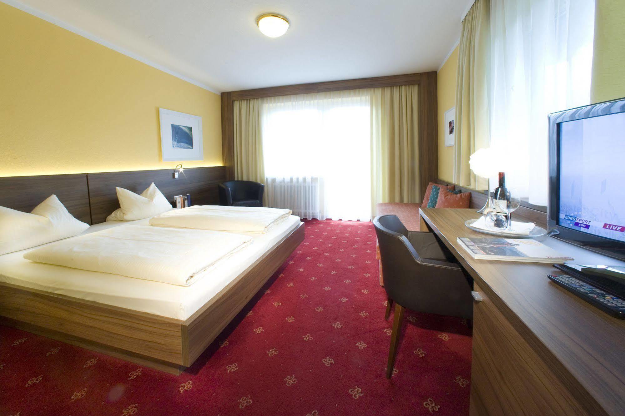 Bruno 4* Fügen